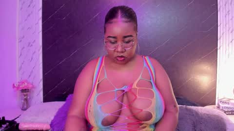 Snapshot of darnellqueen chatting on September 2025 03:52:01 AM Darnell Queen online show from September 2025 03:52:01 AM