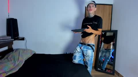 darwin_stark online show from May 2026 09:41:02 PM