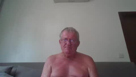 darwincock online show from April 2026 01:27:01 AM