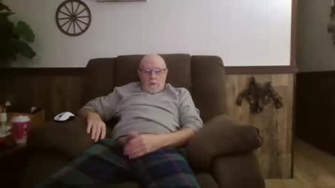 Snapshot of dave571960 chatting on January 2025 11:59:01 AM dave571960 online show from January 2025 11:59:01 AM