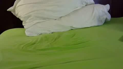 dave77a2400 online show from April 2026 02:14:02 PM