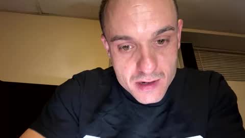 dave875126 online show from February 2026 02:32:01 AM