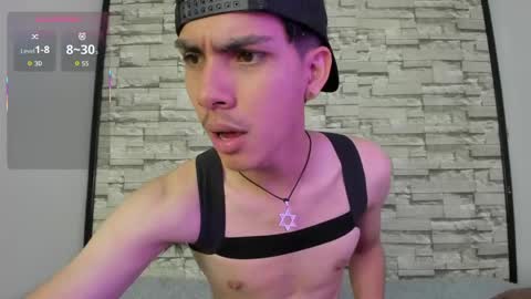 dave_925_ online show from May 2026 04:01:01 PM