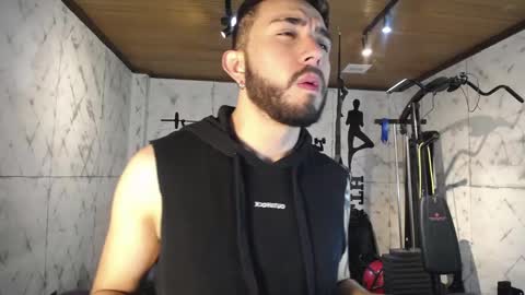 Snapshot of dave_wolff chatting on November 2025 11:32:01 AM Dave online show from November 2025 11:32:01 AM