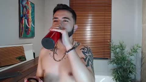 Snapshot of dave_wolff chatting on November 2025 11:47:01 AM Dave online show from November 2025 11:47:01 AM