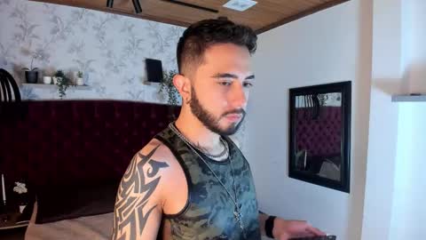 Snapshot of dave_wolff chatting on November 2025 11:54:02 AM Dave online show from November 2025 11:54:02 AM