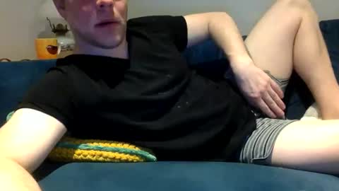 daveb709709709 online show from April 2026 02:06:01 AM