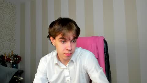 Snapshot of davebevy chatting on April 2026 07:42:01 PM Dave online show from April 2026 07:42:01 PM