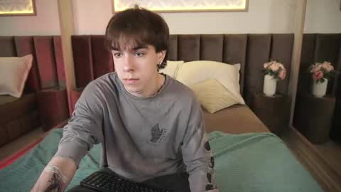 Snapshot of davebevy chatting on May 2026 07:21:01 PM Dave online show from May 2026 07:21:01 PM