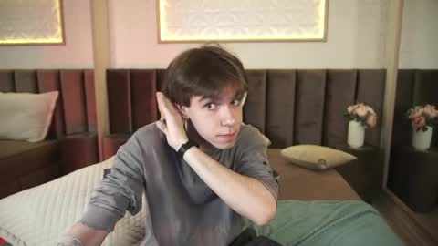 Snapshot of davebevy chatting on May 2026 01:57:16 AM Dave online show from May 2026 01:57:16 AM
