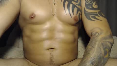 Snapshot of davemax6082 chatting on January 2025 06:57:02 PM Davemax online show from January 2025 06:57:02 PM