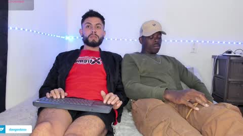 Snapshot of davgostoso chatting on January 2025 11:58:01 PM Dave y Salvatore online show from January 2025 11:58:01 PM