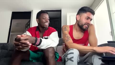 Snapshot of davgostoso chatting on March 2025 03:27:01 PM Dave y Salvatore online show from March 2025 03:27:01 PM