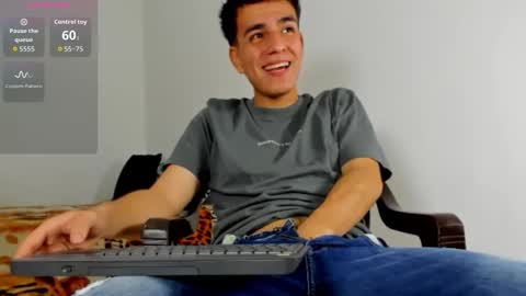 DAVID  independent model online show from February 2026 06:44:02 AM