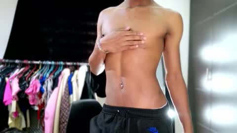 Snapshot of david_hot44 chatting on November 2025 09:03:02 PM david_hot44 online show from November 2025 09:03:02 PM