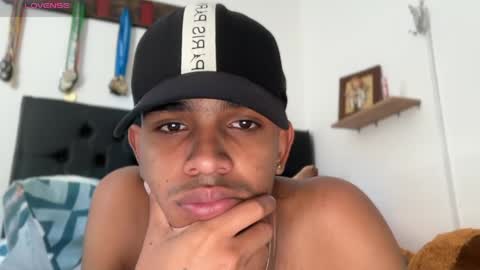 Snapshot of david_hot44 chatting on April 2026 02:17:02 PM david_hot44 online show from April 2026 02:17:02 PM