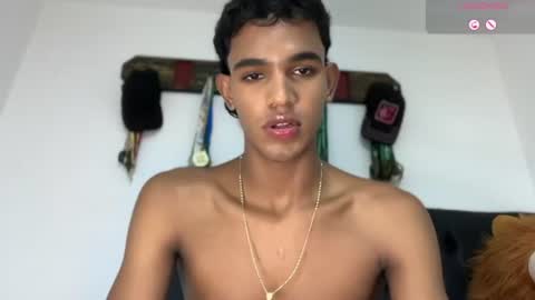 david_hot44 online show from July 2026 11:32:01 PM