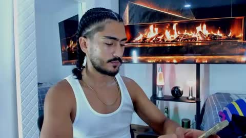 Snapshot of david_johnson372 chatting on June 2026 12:02:02 AM Hey im David that loves to explore and speak their fantasies. Very open talktative and nice. Feel free to chat with me online show from June 2026 12:02:02 AM