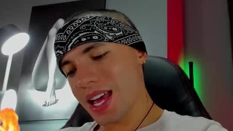 David Jons online show from September 2025 12:02:02 AM