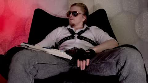 Vincente online show from March 2026 08:41:01 PM