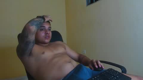 Lennon online show from November 2025 06:24:01 AM