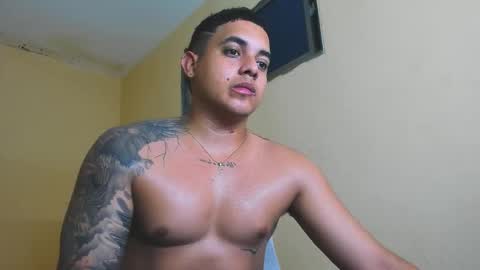 Lennon online show from November 2025 12:44:01 AM