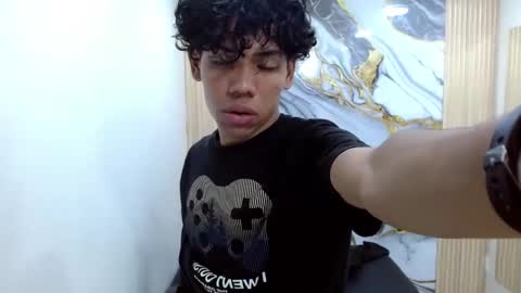 Daviidbuckx online show from February 2026 02:52:02 AM