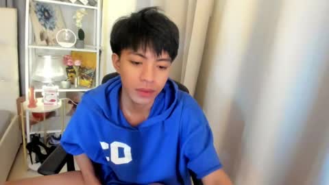 Snapshot of davincihugecock chatting on June 2026 11:20:01 PM daniel online show from June 2026 11:20:01 PM