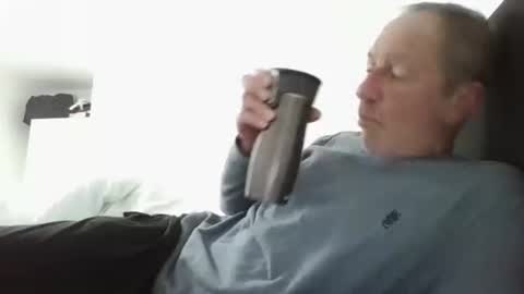 davyboi15 online show from April 2026 04:45:01 PM