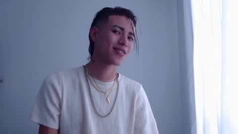 Daxon online show from November 2025 08:53:01 PM