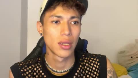 Snapshot of daxonreyy_ chatting on March 2026 07:26:02 AM Daxon online show from March 2026 07:26:02 AM