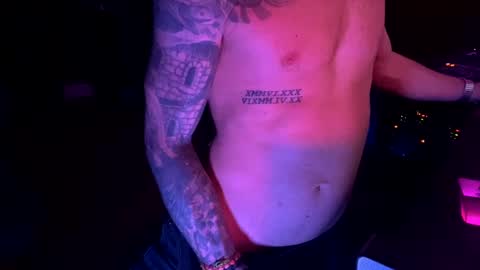 Snapshot of day__tripper chatting on January 2025 12:43:02 PM day tripper online show from January 2025 12:43:02 PM