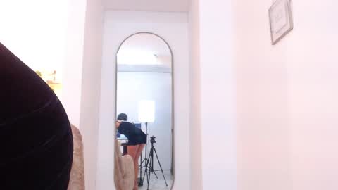 Snapshot of day_demoni chatting on April 2026 01:48:02 PM day_demoni online show from April 2026 01:48:02 PM