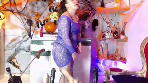 Dayla online show from October 2025 01:32:01 PM