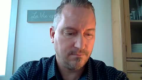 Snapshot of daytrader77 chatting on January 2026 11:37:02 AM daytrader77 online show from January 2026 11:37:02 AM