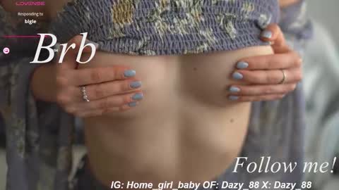 Snapshot of dazy_88 chatting on November 2025 03:17:01 AM Dazy My Fansly online show from November 2025 03:17:01 AM