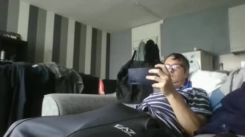 Dazzill online show from October 2025 10:37:02 AM