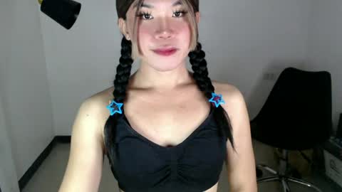 dazzzlingcarol online show from June 2026 09:48:02 AM