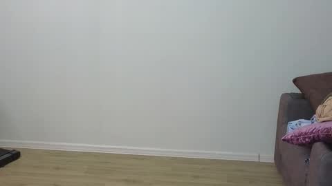 dckmrduck online show from September 2025 02:30:01 PM