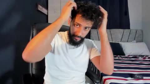 dcollins_ online show from October 2025 02:18:01 AM