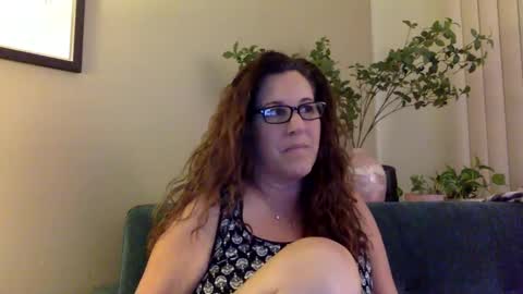 DDMolly online show from December 2024 05:53:01 AM