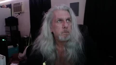 deaconoddeye online show from December 2025 07:53:02 PM