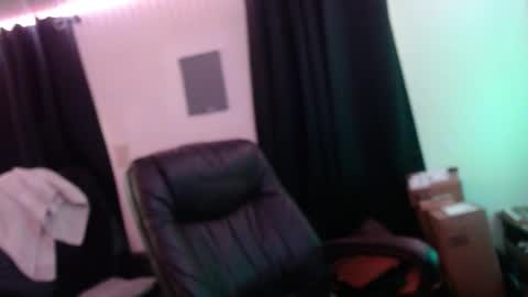 deaconoddeye online show from December 2025 02:12:02 PM