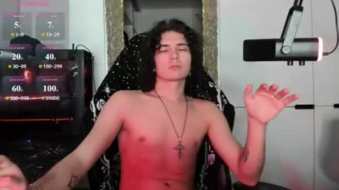 Snapshot of dean_raven chatting on August 2026 12:25:01 AM dean_raven online show from August 2026 12:25:01 AM