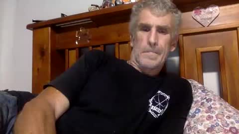 deanofflove2210 online show from March 2025 08:38:01 AM