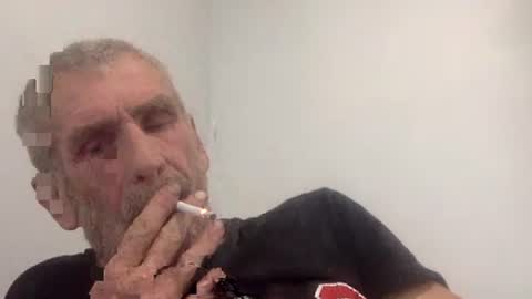 Snapshot of deanofflove221000 chatting on September 2025 05:52:02 AM deanofflove221000 online show from September 2025 05:52:02 AM