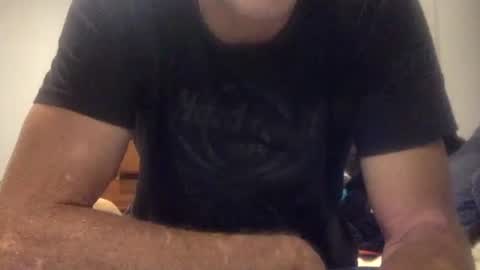 Snapshot of deanofflove221000 chatting on November 2025 09:33:01 AM deanofflove221000 online show from November 2025 09:33:01 AM