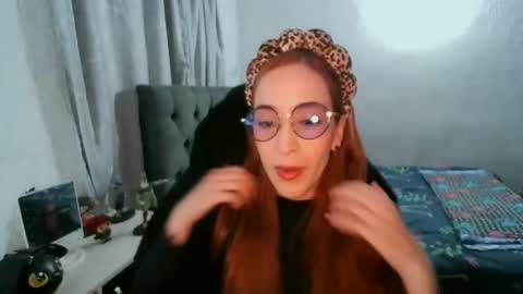 Juliet online show from December 2025 11:21:01 PM