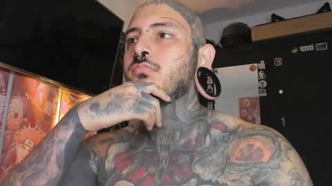    online show from February 2025 05:07:02 PM