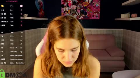Snapshot of debbie_wools chatting on April 2026 11:29:02 PM Jennifer online show from April 2026 11:29:02 PM